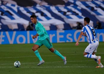 بالفيديو قرار تحكيمي مثير للجدل الحكم يلغي هدف ا لـ ريال سوسيداد أمام ريال مدريد