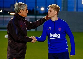 سيتين يكشف تطورات إ صابة دي يونج وديمبلي وموقف أومتيتي من مباراة أتلتيك بلباو