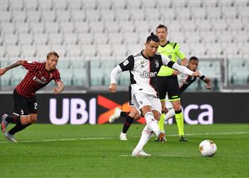 فيديو رونالدو يضيع فرصة هدف محقق من انفراد أمام بولونيا في الدوري الإيطالي