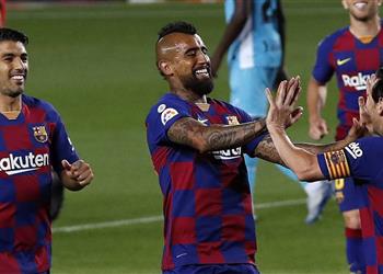 فيدال يكشف عن وجهته حال الرحيل عن برشلونة