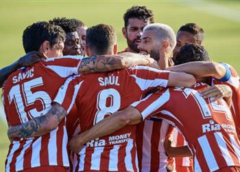 فيديو النيران الصديقة تمنح أتلتيكو مدريد فوز ا صعب ا على ليفانتي في الدوري الإسباني