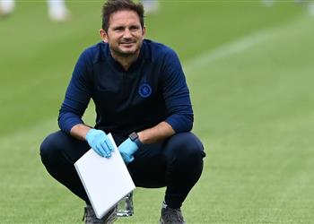 تقارير تشيلسي ينضم لصراع كبار أوروبا على نجم جديد من لايبزيج