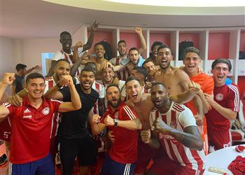 بمشاركة كوكا أولمبياكوس يفوز على باوك سالونيكا ويتأهل إلى نهائي كأس اليونان