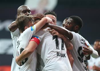 محمد النني يشارك في فوز بشكتاش على كونيا سبور بالدوري التركي