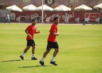 حمدي فتحي ومحمد محمود يواصلان برنامجهما التأهيلي للعودة لـ الأهلي