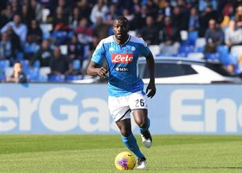 تقارير كوليبالي يصدم ليفربول ومتمسك باللعب تحت قيادة جوارديولا في مانشستر سيتي