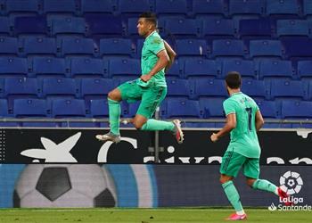 فيديو بنزيما يصنع وكاسيميرو يسجل الهدف الأول لـ ريال مدريد أمام إسبانيول