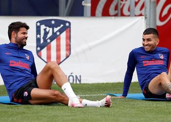 تشكيل أتلتيكو مدريد ضد برشلونة كوستا وكوريا يقودان الهجوم