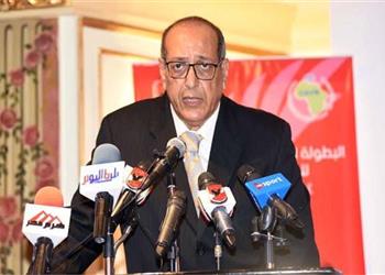 الأهلي ينهي اتفاقه مع طارق محروس لتدريب فريق اليد