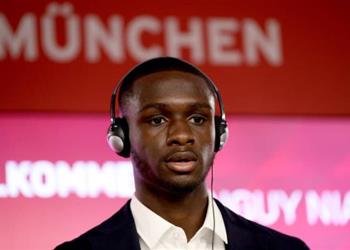 كواسي يكشف سبب اختياره الانضمام إلى بايرن ميونخ