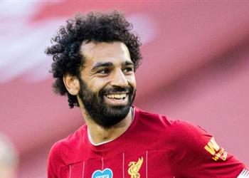 معلق لعبة فيفا محمد صلاح ولد من أجل كرة القدم