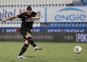 فيديو بعد غياب 4 أشهر إبراهيموفيتش يسجل هدف ميلان الثاني أمام لاتسيو