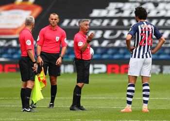 تشكيل وست بروميتش أمام هال سيتي أحمد حجازي أساسي ا