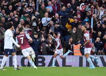 تشكيل أستون فيلا أمام ليفربول تريزيجية أساسي ا والمحمدي على مقاعد البدلاء