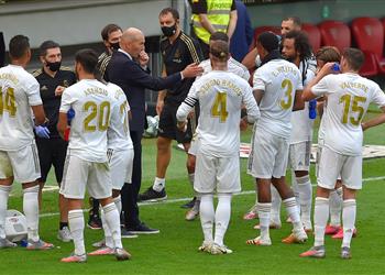 كورتوا وكارفاخال بعد تخطي بلباو لا يزال هناك 4 نهائيات لـ ريال مدريد في الدوري الإسباني