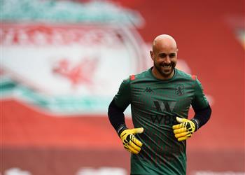 حارس أستون فيلا ليفربول استحق الدوري الإنجليزي وقاتلت لتحقيقه معهم