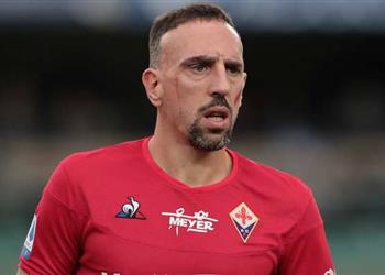 سرقة منزل ريبيري في إيطاليا واللاعب يلمح للرحيل عن فيورنتينا