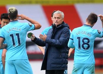 برشلونة يستهدف التعاقد مع ثنائي توتنهام في صفقة تبادلية