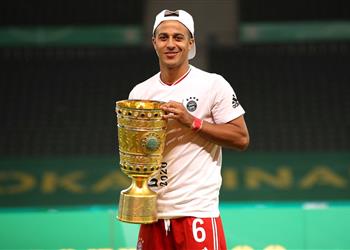 تقارير إسبانية تنفي وجود مفاوضات بين ليفربول وبايرن ميونخ بشأن ألكانتارا