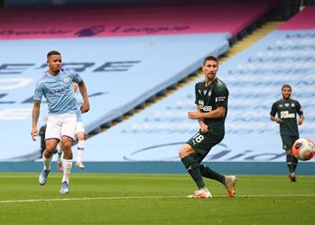 فيديو جيسوس يتفوق على أنيلكا بهدفه في نيوكاسل