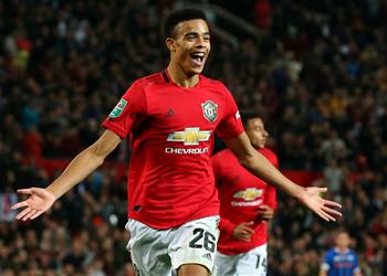 لاعب مانشستر سيتي يشبه جرينوود بـ سيرجيو أجويرو لا يصدق