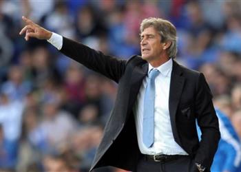 رسمي ا بيليجريني مدير ا فني ا لـ ريال بيتيس