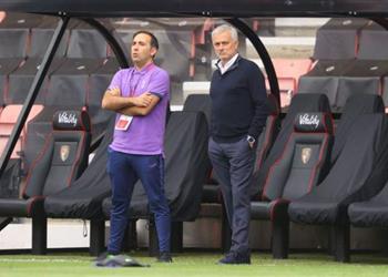 مورينيو ينتقد حكم مباراة توتنهام وبورنموث الجميع يعلم إنها ركلة جزاء