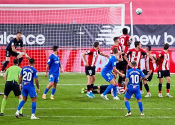 فيديو إشبيلية يزاحم أتلتيكو مدريد على المركز الثالث بتخطي بلباو في الدوري الإسباني