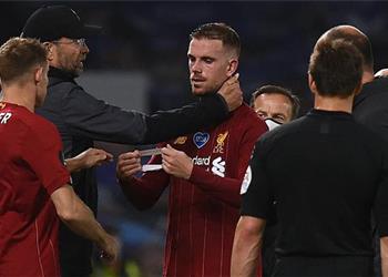 كلوب موسم هندرسون مع ليفربول انتهى ولكنه سيرفع كأس الدوري الإنجليزي