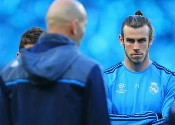 فيديو زيدان يتجاهل جاريث بيل في تدريبات ريال مدريد