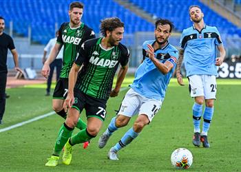مشادات داخل غرفة ملابس لاتسيو بعد الهزيمة أمام ساسولو في الدوري الإيطالي