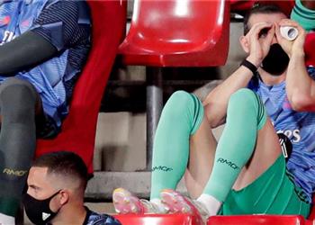 زيدان يتهرب من الحديث عن لقطة بيل ويكشف سبب غياب هازارد أمام غرناطة