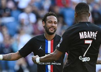 موندو نيمار ما زال يفكر في العودة إلى برشلونة