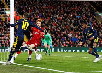 آرسنال يفتقد 5 لاعبين أمام ليفربول واحتمالية عودة أوزيل