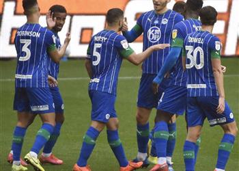 8 أهداف نظيفة ويجان يلحق بـ هال سيتي هزيمة تاريخية بمشاركة سام مرسي