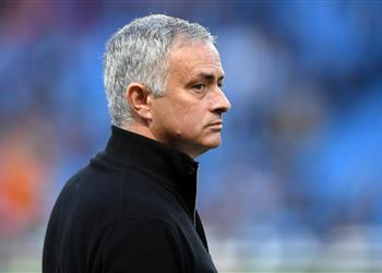 مورينيو يثير الشكوك حول ندومبيلي ويكشف إمكانية مشاركة أورييه أمام نيوكاسل