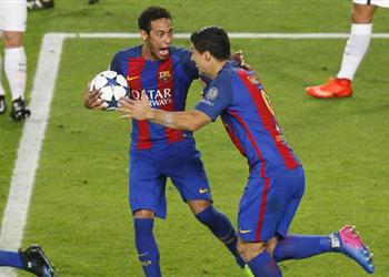 سواريز عن عودة نيمار جميع اللاعبين الرائعين مرحب بهم في برشلونة