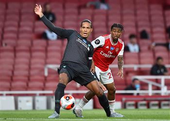 فان دايك بعد هزيمة ليفربول أمام آرسنال منحناهم هدية وأتحمل مسؤولية الخسارة