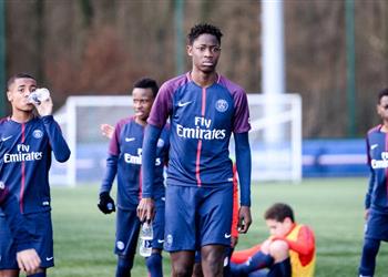 باريس سان جيرمان يخشى رحيل نجمه الشاب إلى مانشستر سيتي