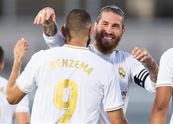 بالفيديو ريال مدريد بطل ا للدوري الإسباني بثنائية كريم بنزيما أمام فياريال