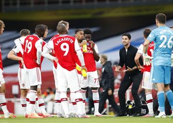 بيان رسمي آرسنال ي علن غياب مهاجمه حتى نهاية 2020