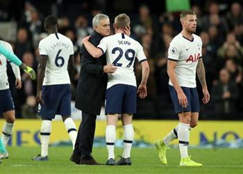 رسمي ا توتنهام يجدد عقد جوكر الفريق حتى 2024