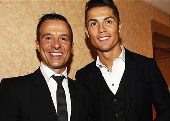 لخلافة سيتين موندو وكيل رونالدو عرض مدرب فرنسا الأسبق على برشلونة