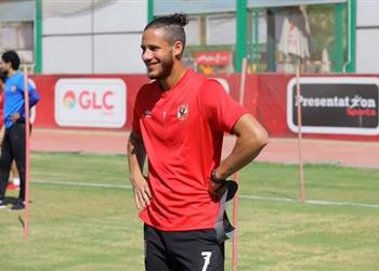 صحيفة إنجليزية تثير قلق الأهلي على مستقبل رمضان صبحي مع هدرسفيلد