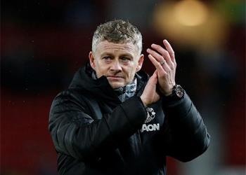 سولشاير يرفض ذبح لاعب مانشستر يونايتد يستحق فرصة