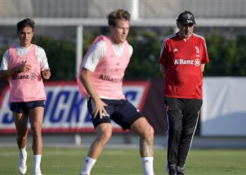 شكوك حول لحاق ثلاثي يوفنتوس بمباراة ساسولو في الدوري الإيطالي