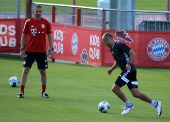 مدرب اللياقة في بايرن ميونخ روبن قادر على العودة بقوة