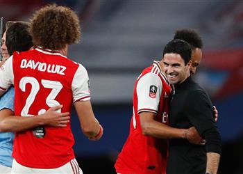 أرتيتا أتمنى بقاء أوباميانج مع آرسنال بعد التأهل لنهائي كأس الاتحاد