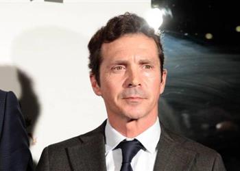 مدير برشلونة ي شيد بـ بويج ويؤكد هذا العام ي مكننا فعل شيء رائع