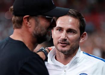 كلوب مشيد ا بـ لامبارد قام بعمل استثنائي مع تشيلسي